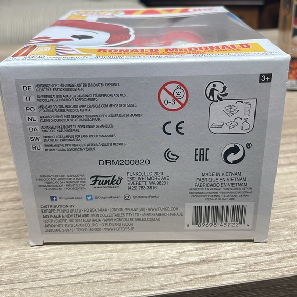 FunkoPop Ronald McDonald - Picture 2 of 7